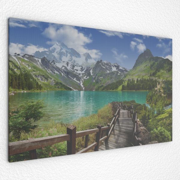 Lake 2000x1300